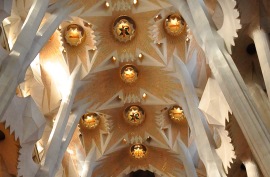 A closer look at the the nave central aisle ceiling